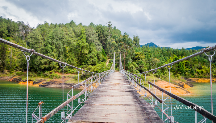 caminatas en guatapé antioquia